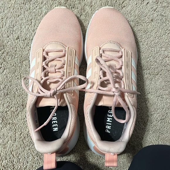 Women’s Pink Addidas Cloudfoam Super - Picture 2 of 5